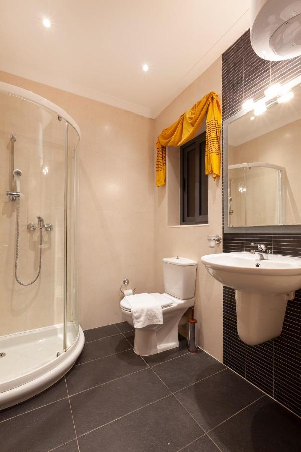 Spacious Seafront Apt With Living, Sofa, Wifi & Ac By 360 Estates سليمة المظهر الخارجي الصورة